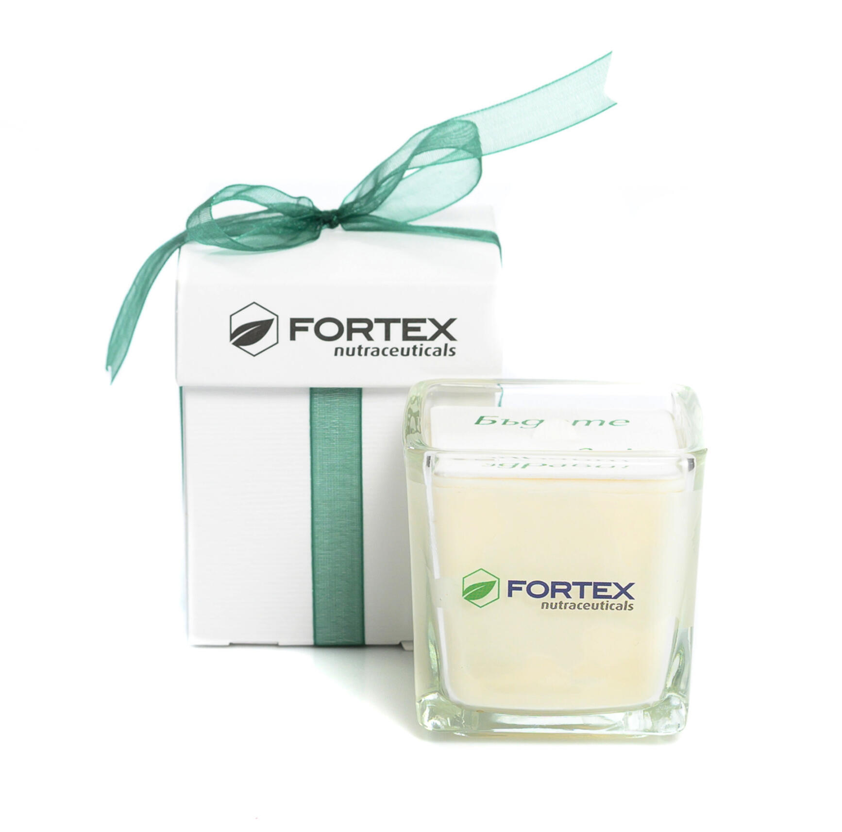 FORTEX scented candle with a personalised label, white gift box and green ribbon.